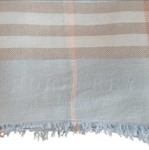 Burberry London 100% Cashmere Powder Blue Tan Cream Check Luxury Designer Scarf - Picture 4 of 5